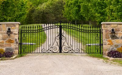 Repair Wear and Tear to a Wrought Iron Gate!